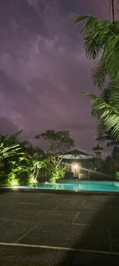 Galang Hari Villa Ubud Exteriör bild