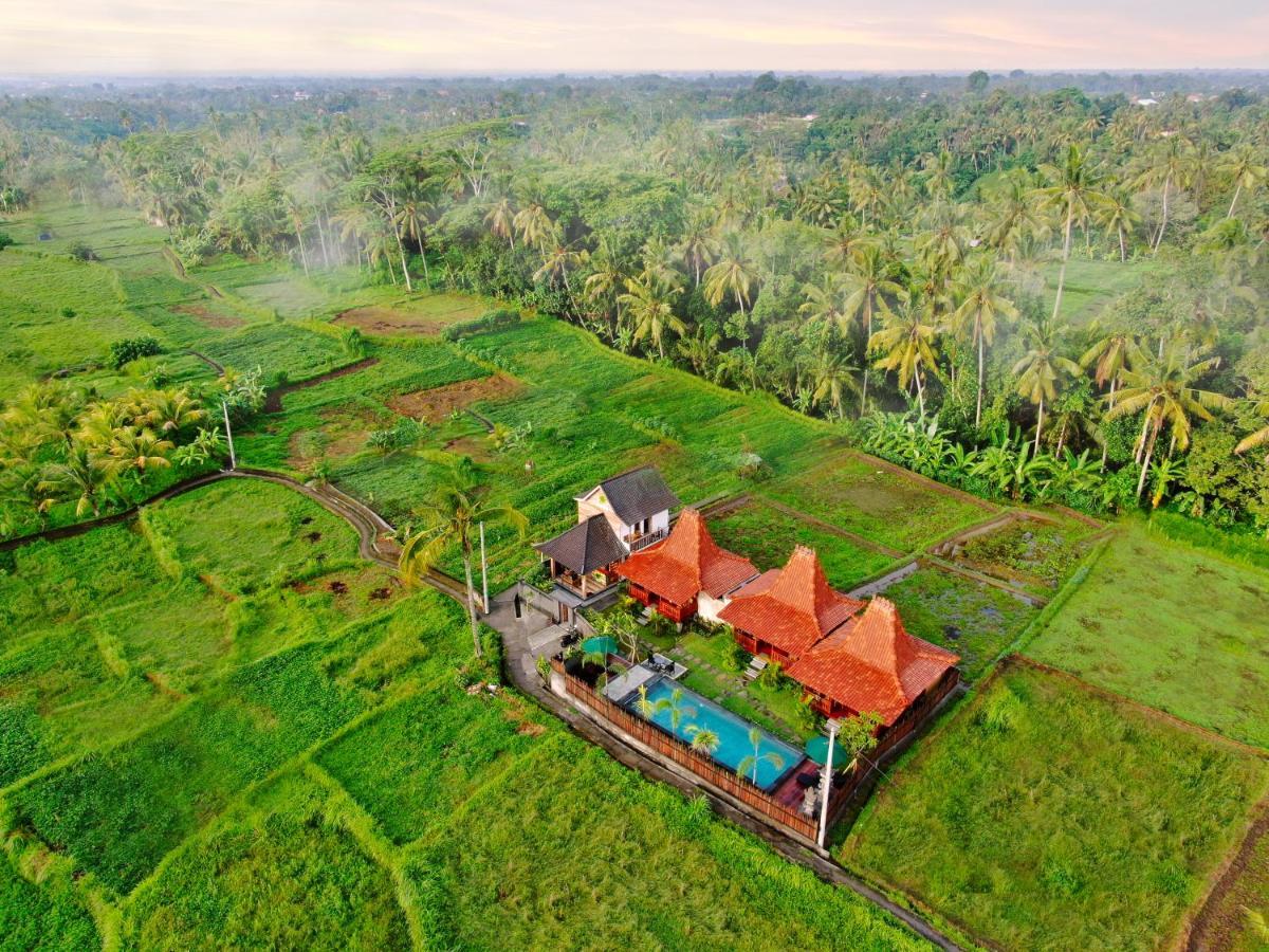 Galang Hari Villa Ubud Exteriör bild